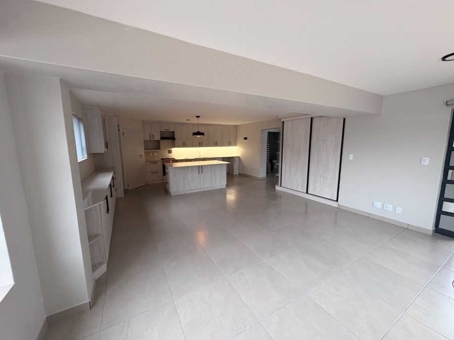 To Let 1 Bedroom Property for Rent in Fraaiuitsig Western Cape